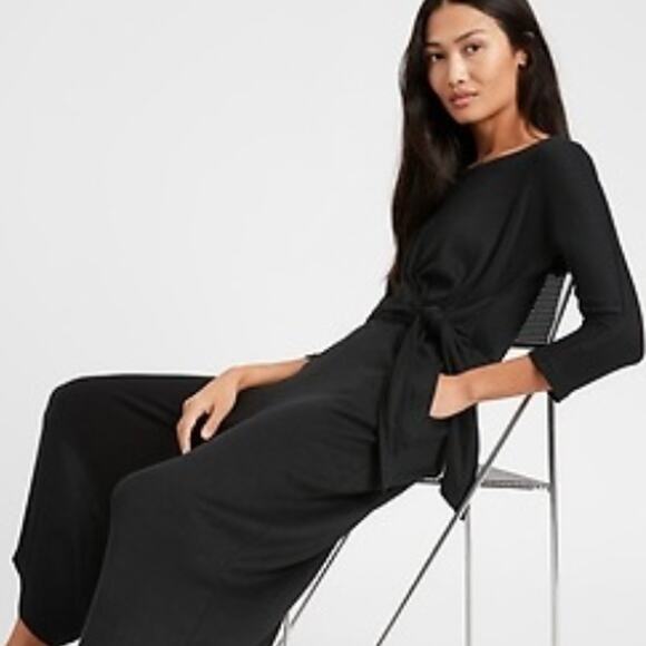 Banana Republic Cozy Ribbed Knit Tie-Front Jumpsuit in Black - Size Medium - Picture 2 of 4